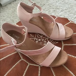 TOMS Clarissa Petal Pink Grosgrain Wedges